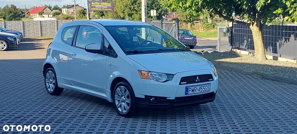Mitsubishi Colt - 17