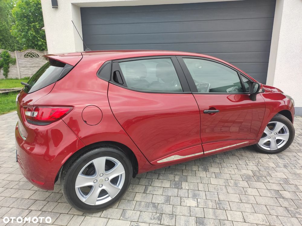 Renault Clio - 5