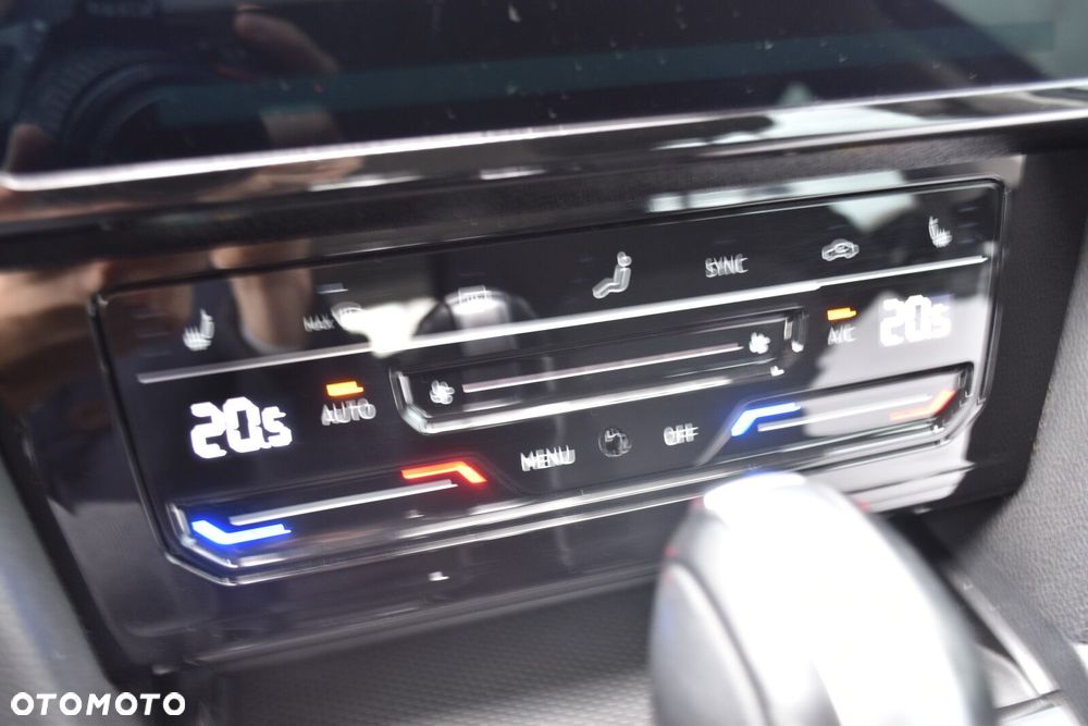 Volkswagen Passat 2.0 TSI Business DSG - 24