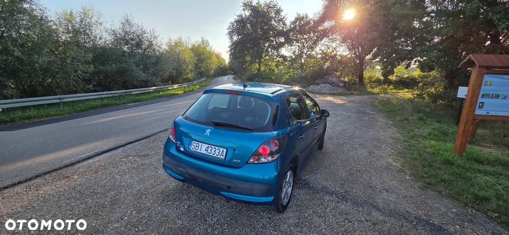 Peugeot 207 1.4 - 3