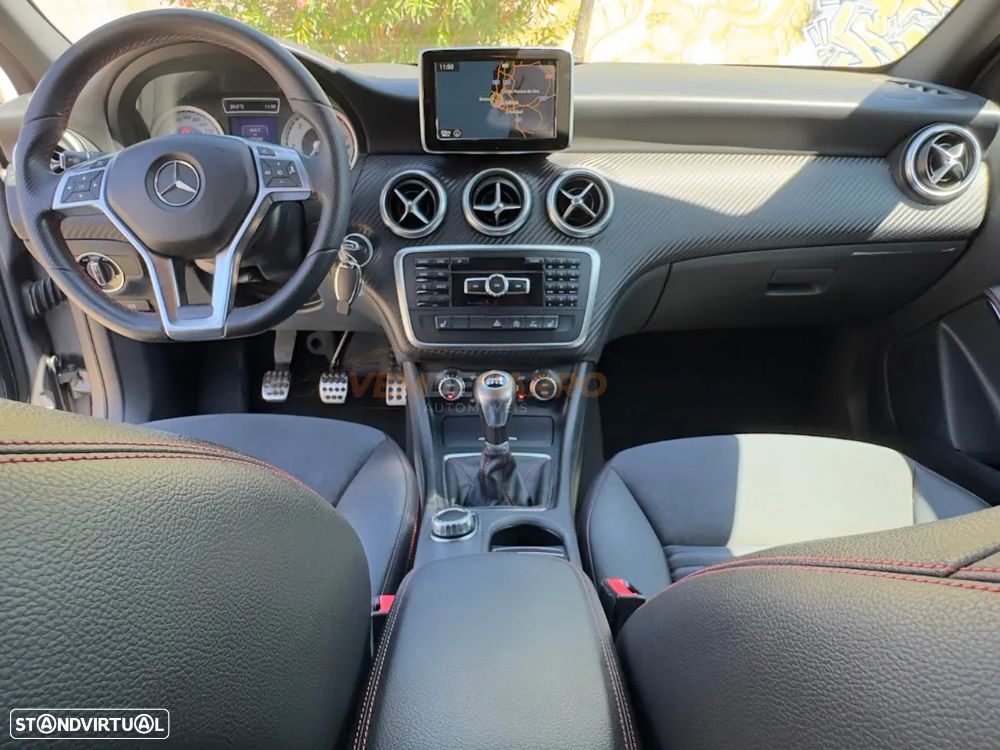 Mercedes-Benz A 200 - 12