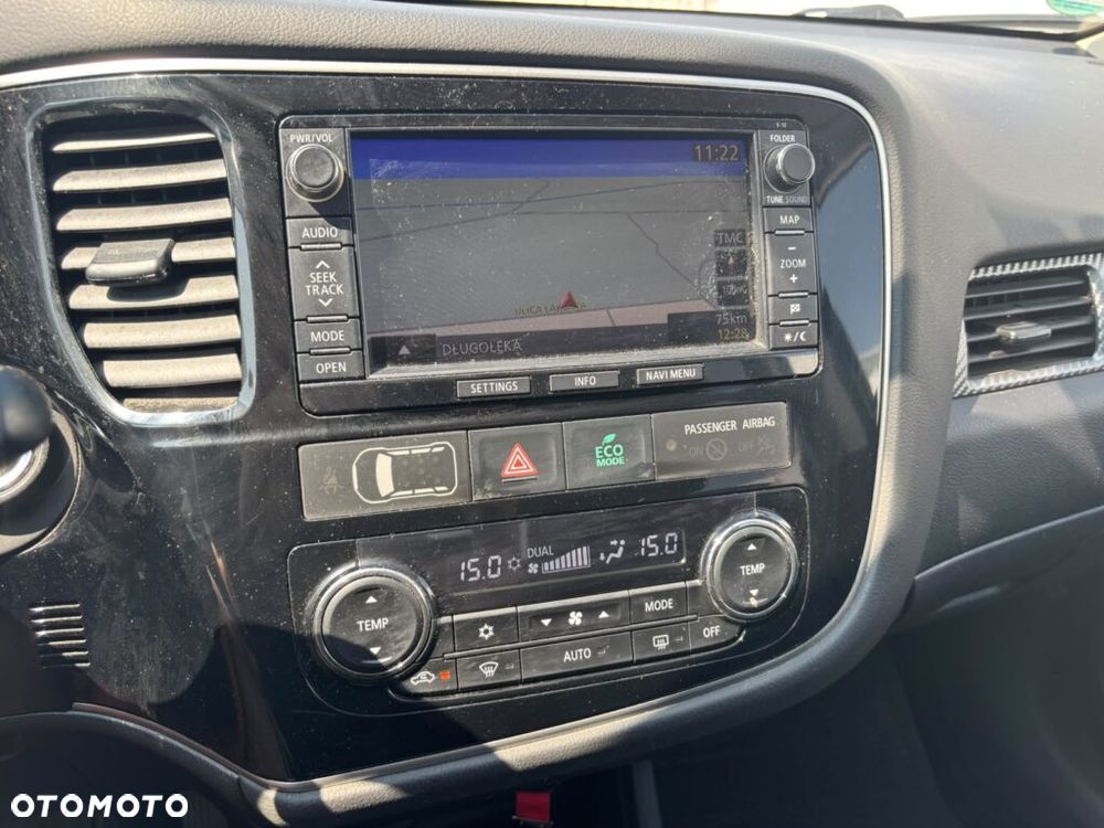 Mitsubishi Outlander 2.2 DI-D 4WD Automatik Invite - 7