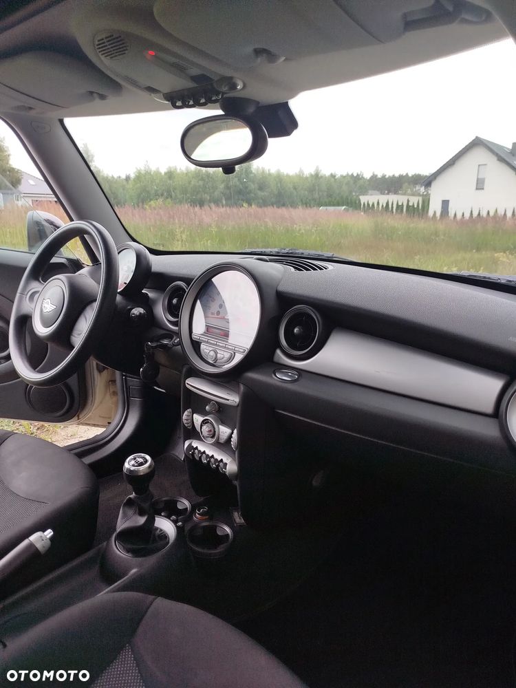MINI Cooper D 50 Camden - 10