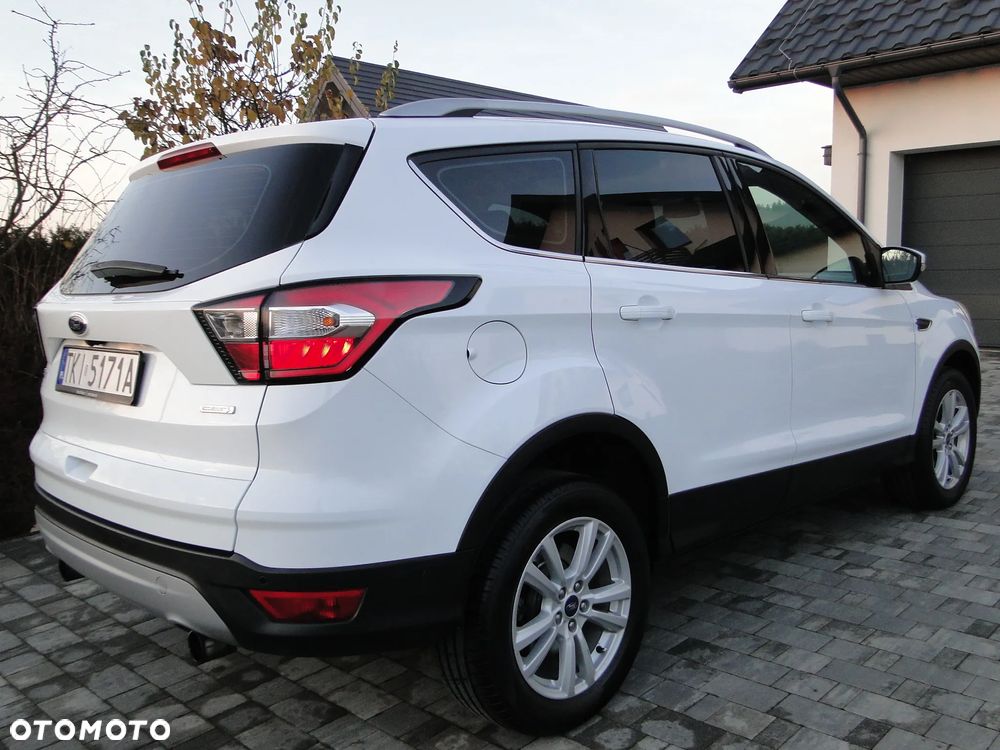 Ford Kuga 1.5 EcoBoost FWD Edition ASS GPF - 5