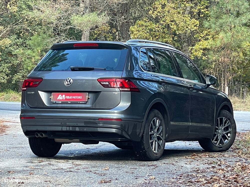 VW Tiguan 1.6 TDI Confortline - 4