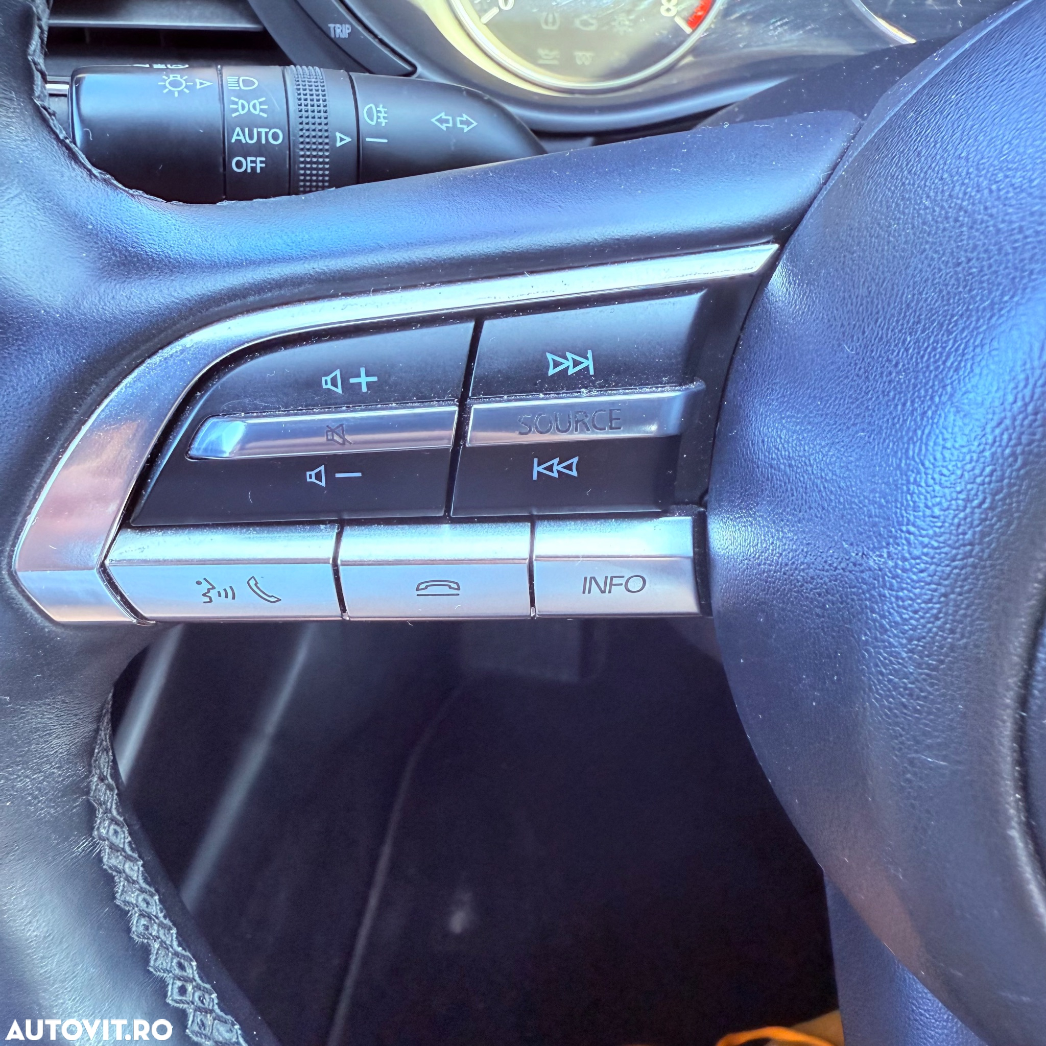 Mazda 3 e-Skyactiv G122 MHEV - 9
