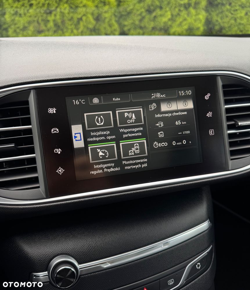 Peugeot 308 BlueHDi 150 EAT6 Stop & Start GT-Line Edition - 29