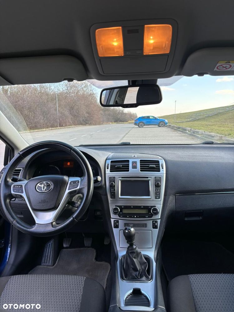 Toyota Avensis 2.0 D-4D Active - 7