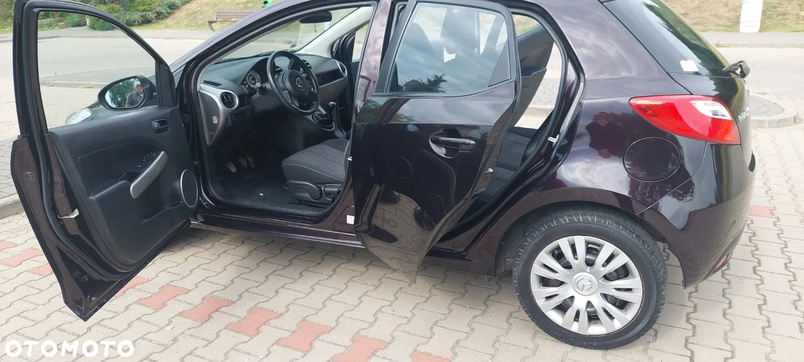 Mazda 2 1.3 MZR Active - 2
