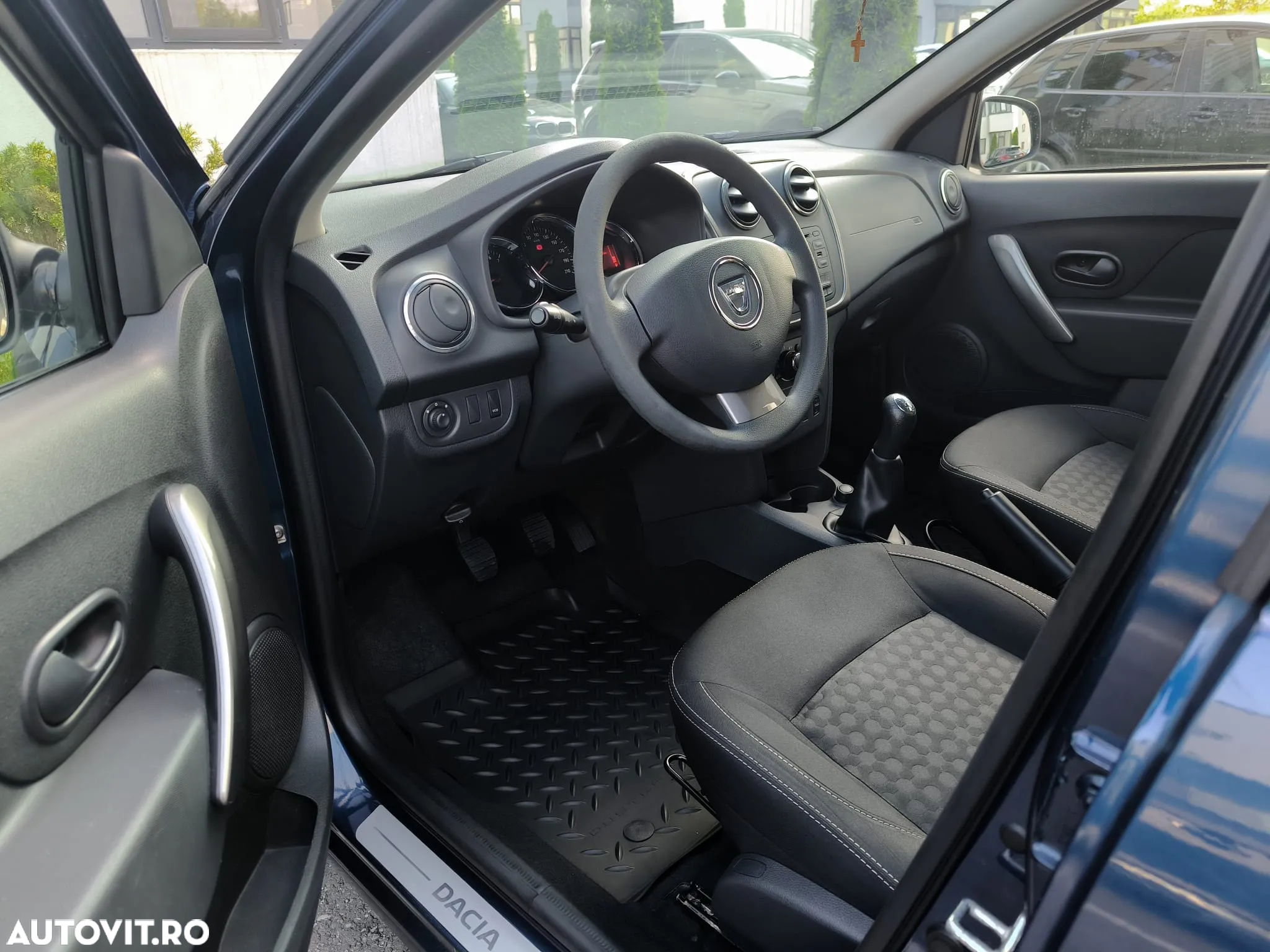 Dacia Logan MCV 1.2 Ambiance - 5