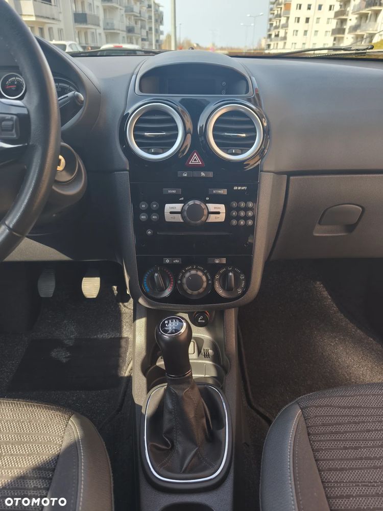 Opel Corsa 1.2 16V Energy - 21