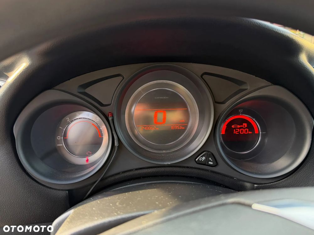 Citroën C4 1.6 HDi Seduction - 8