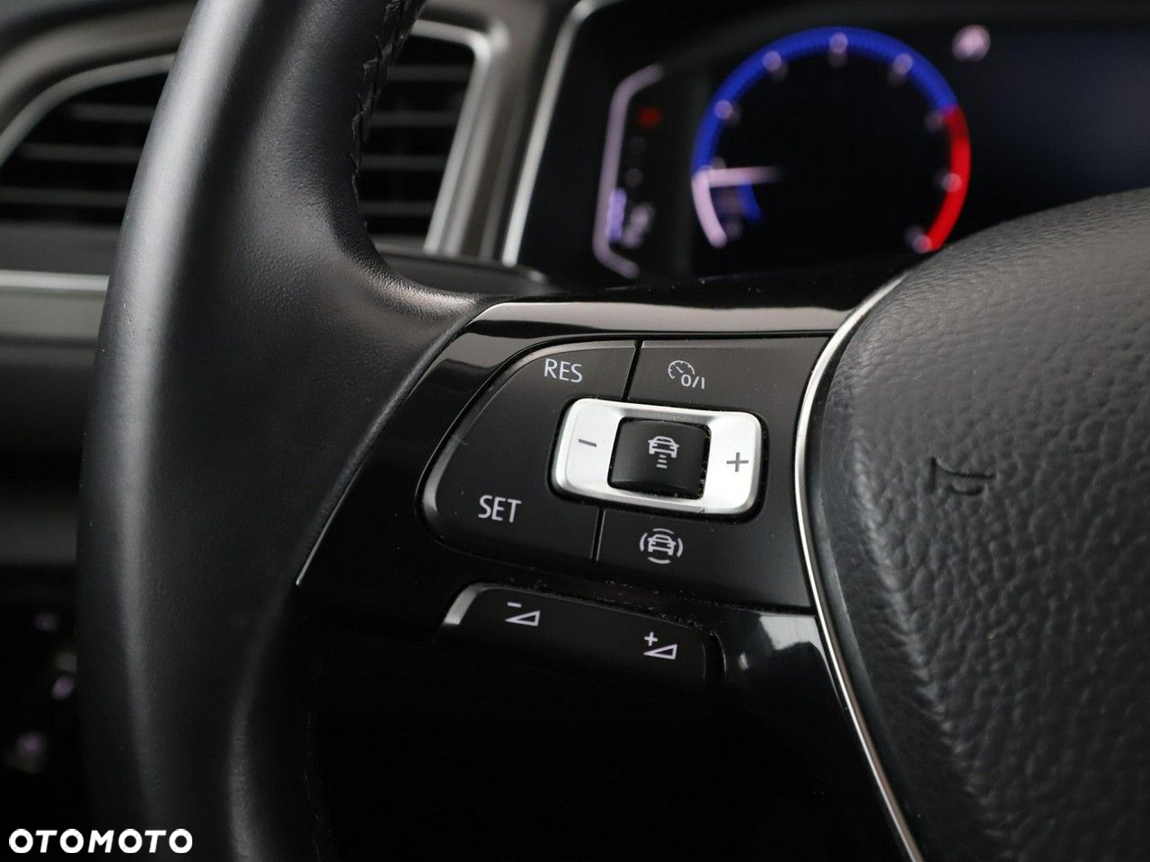 Volkswagen T-Roc 1.0 TSI Premium - 31