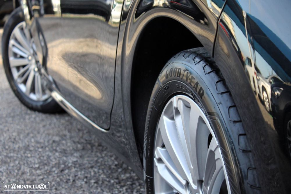 Peugeot 208 1.2 PureTech Signature - 42