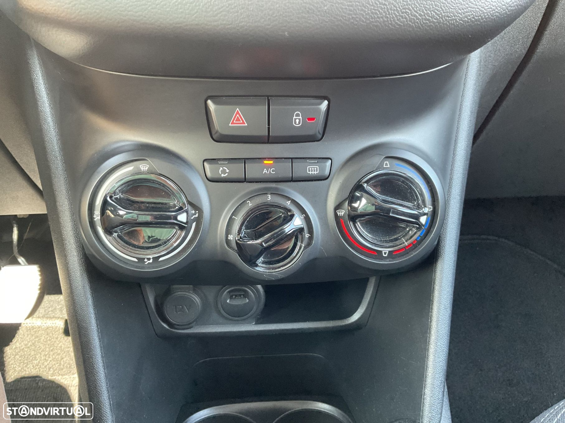 Peugeot 208 1.5 BlueHDi Active - 28