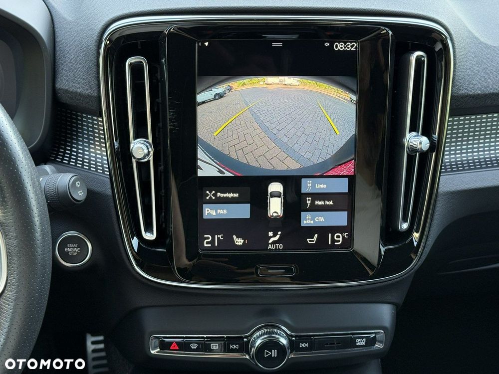Volvo XC 40 B4 B Geartronic RDesign - 30