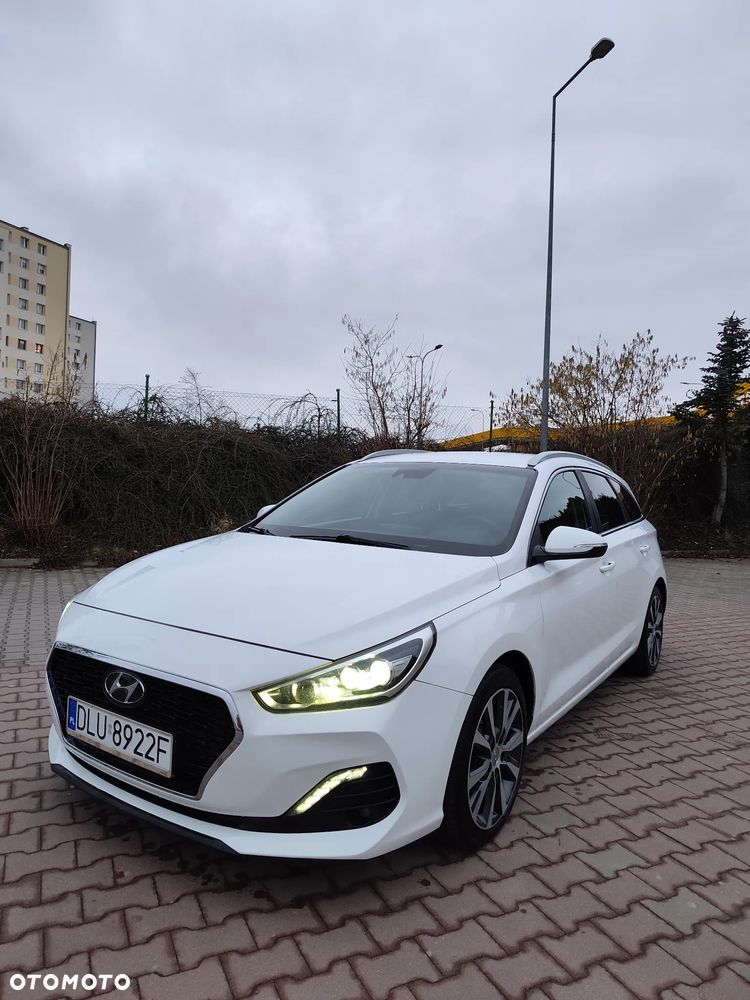 Hyundai i30 1.6 CRDI DCT Prime - 3