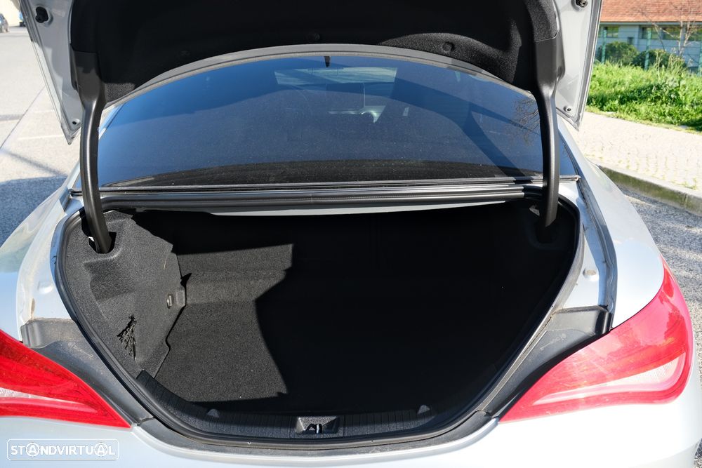 Mercedes-Benz CLA 180 CDI - 8