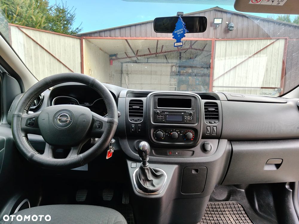 Opel Vivaro - 9