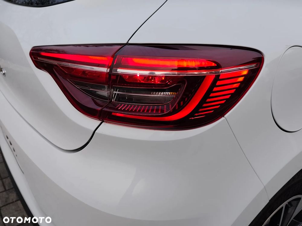 Renault Clio TCe 90 EVOLUTION - 21