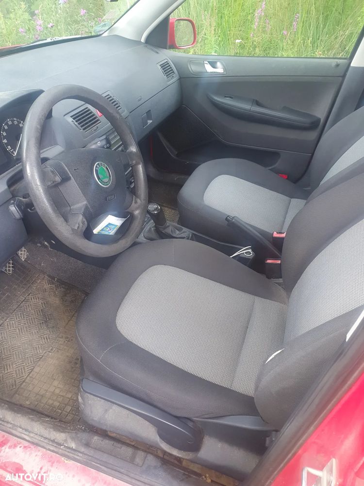 Skoda Fabia 1.2 HTP Ambiente - 1