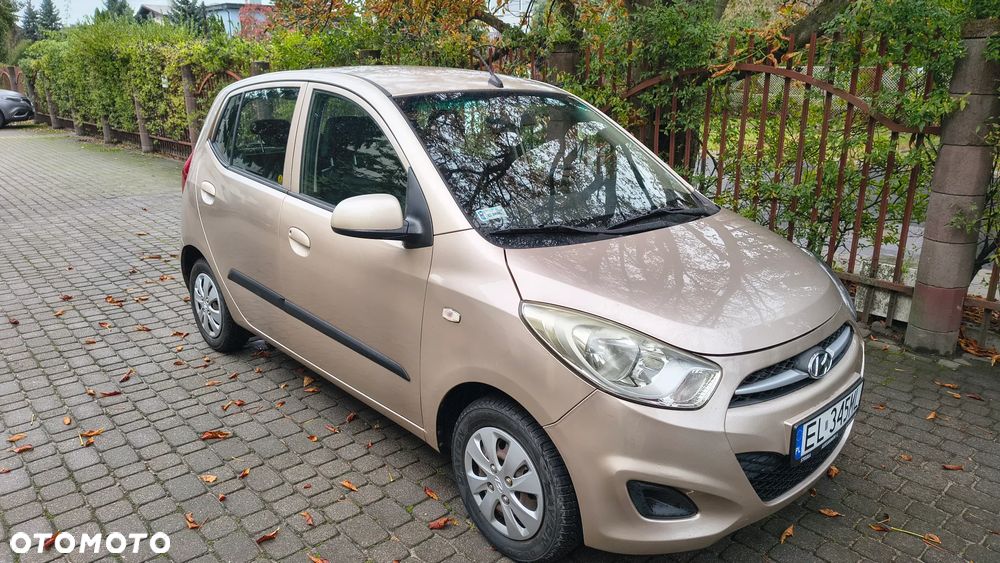 Hyundai i10