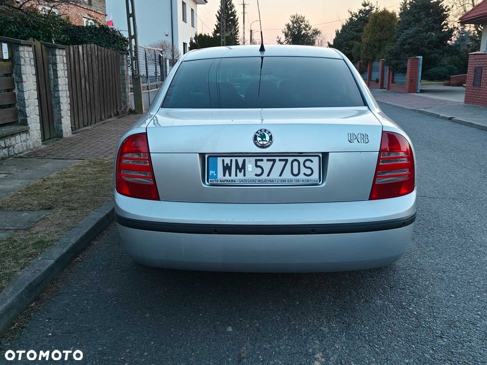 Skoda Superb - 5