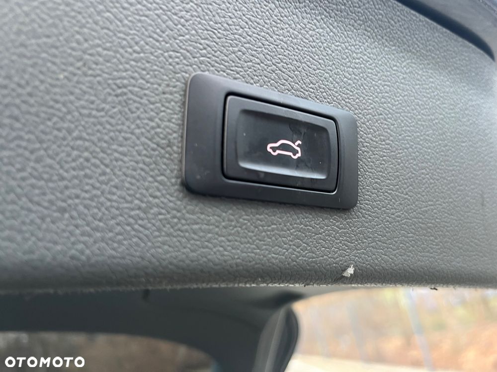 Audi A4 Avant 3.0 TFSI quattro S tronic Attraction - 22