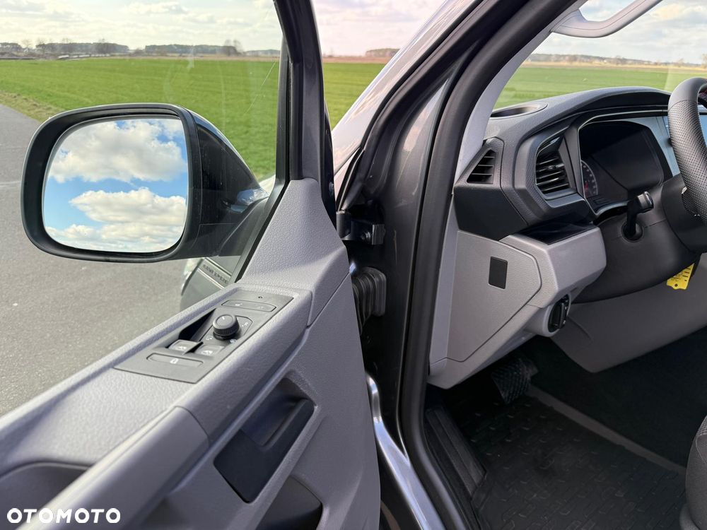 Volkswagen Transporter  T6.1 - 7