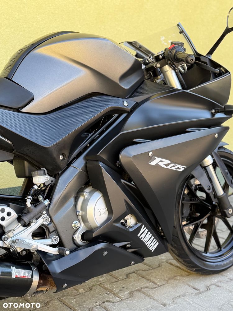 Yamaha YZF - 14