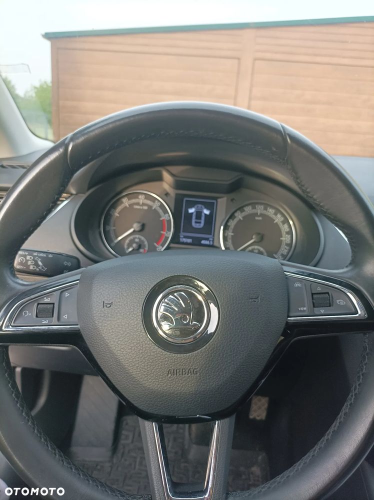 Skoda Octavia 1.5 TSI ACT Ambition - 10