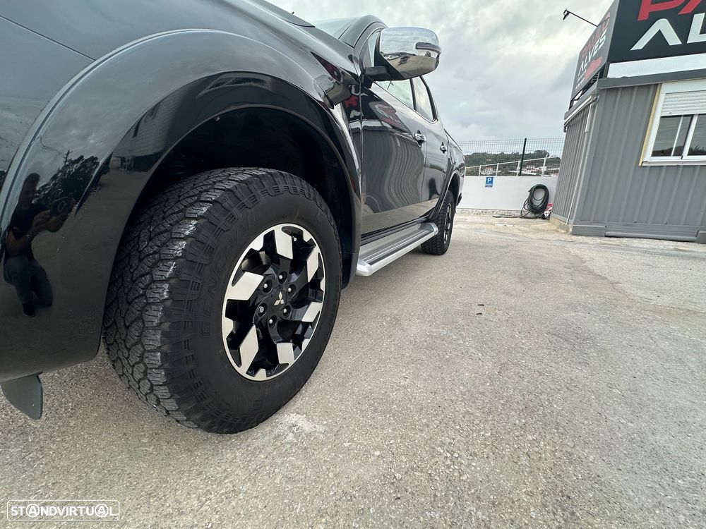Mitsubishi L200 Pick Up 4x4 Auto Cabine Dupla Diamant Edition+ - 20