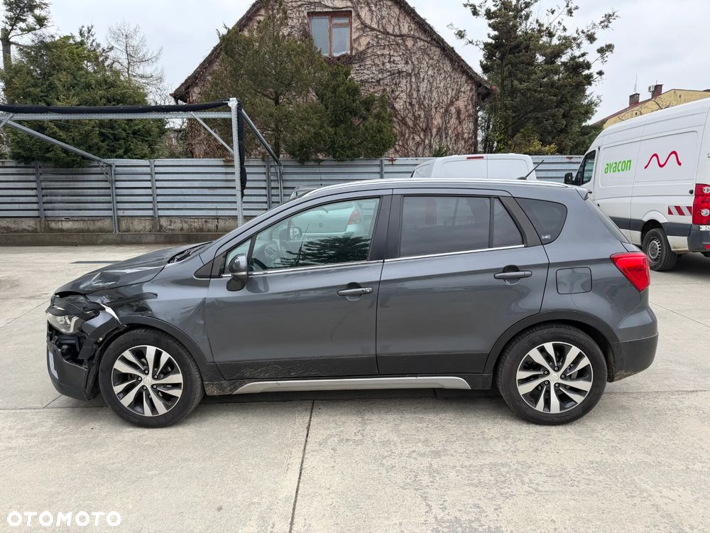 Suzuki SX4 S-Cross 1.4 T Elegance Sun 4WD - 2