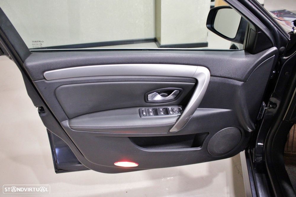 Renault Laguna Break 2.0 dCi GT 4Control - 22