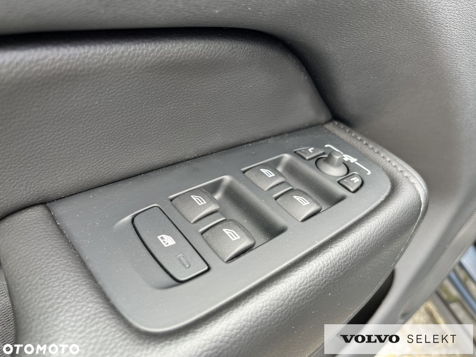 Volvo XC 60 - 11