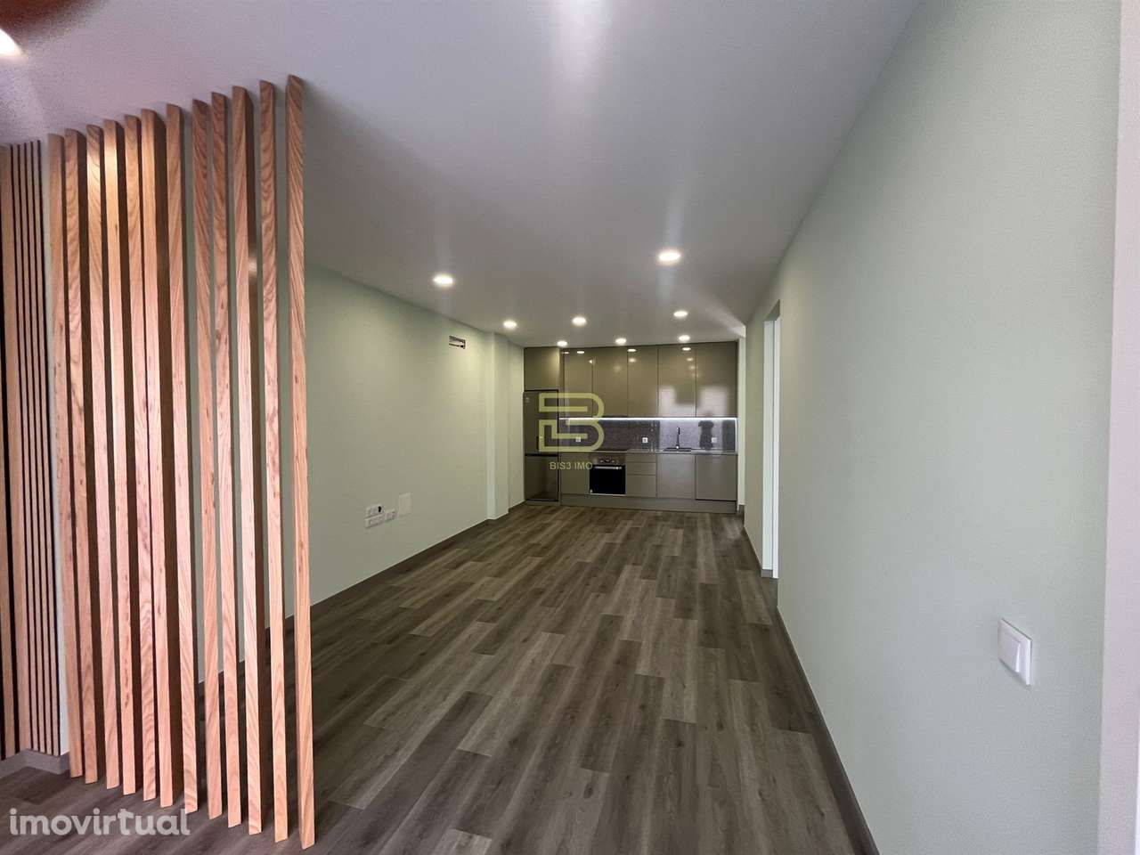 T3 Totalmente Renovado | Rés do Chão | Mafamude – Vila Nova de Gaia - Grande imagem: 4/28