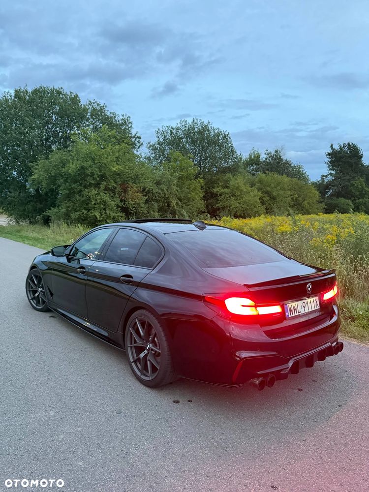 BMW Seria 5 540i xDrive - 4