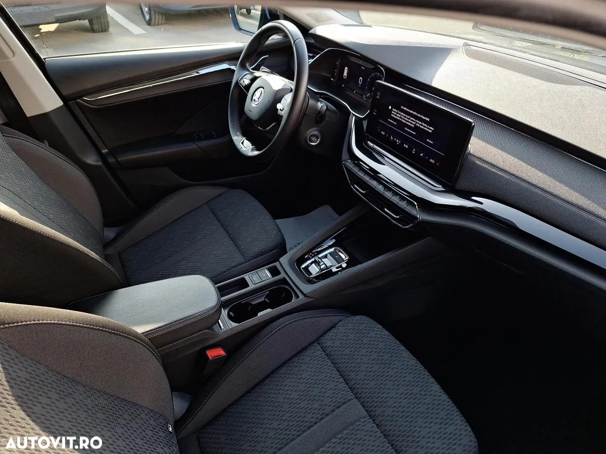 Skoda Octavia 2.0 TDI DSG Style - 12