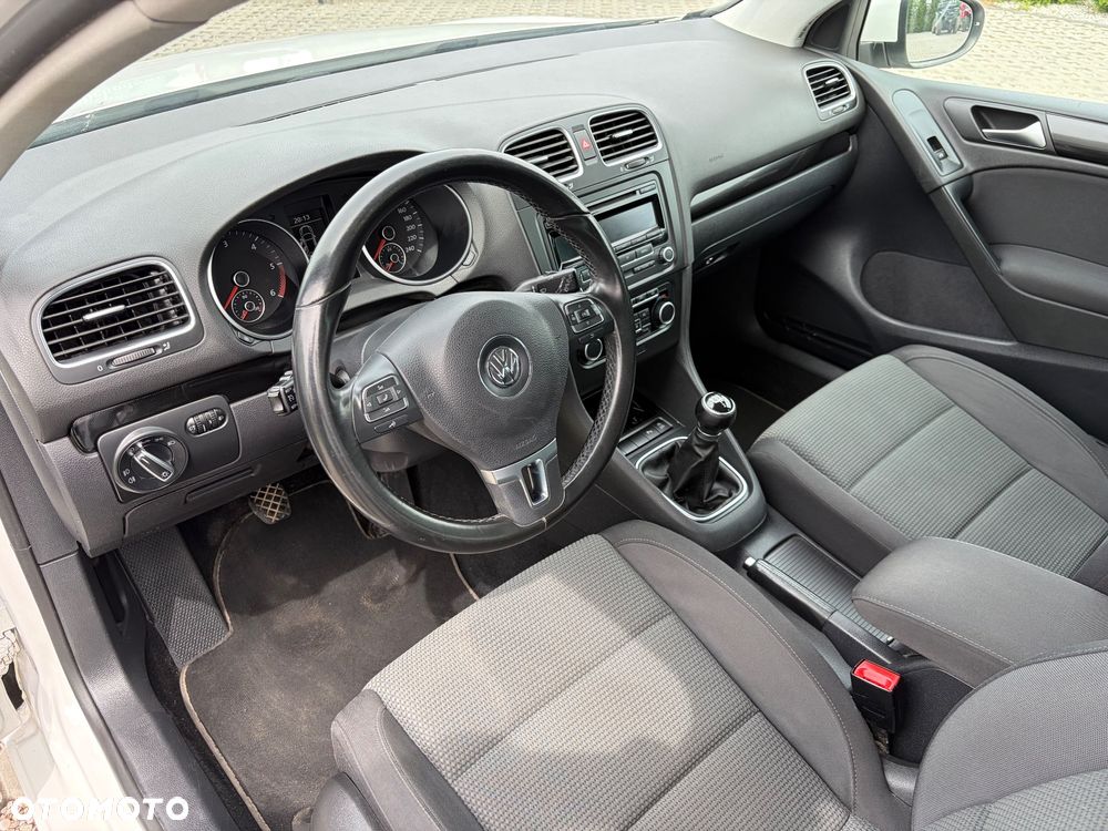 Volkswagen Golf 1.6 TDI (BlueMotion Technology) Trendline - 17