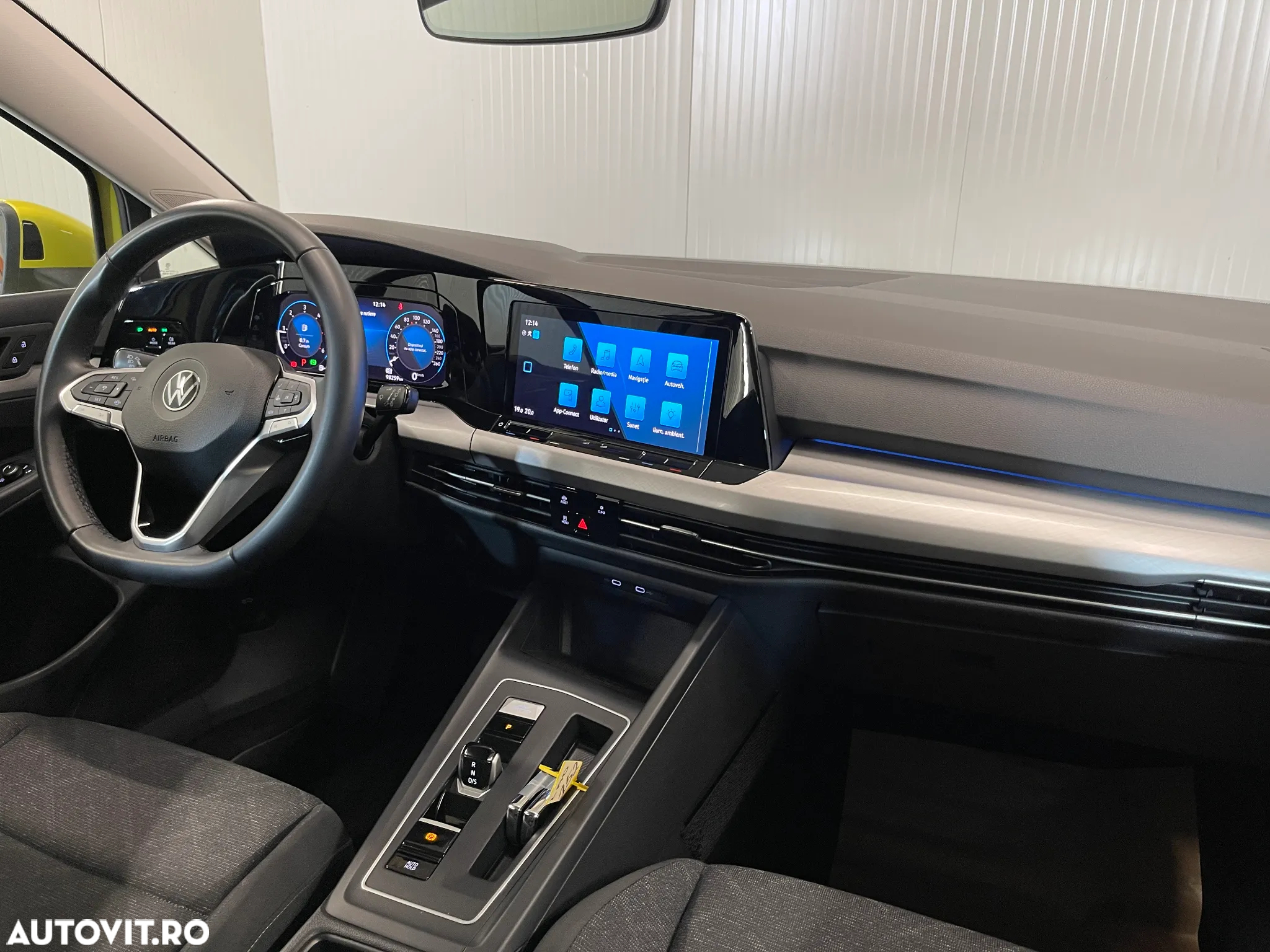 Volkswagen Golf 2.0 TDI DSG Life - 8