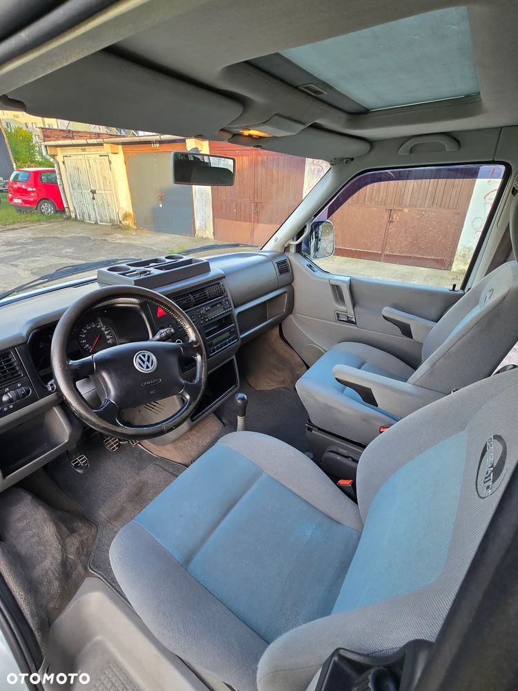 Volkswagen Multivan TDI - 5