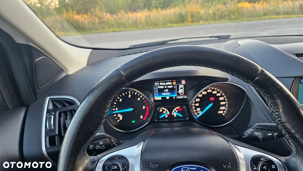 Ford Kuga - 7
