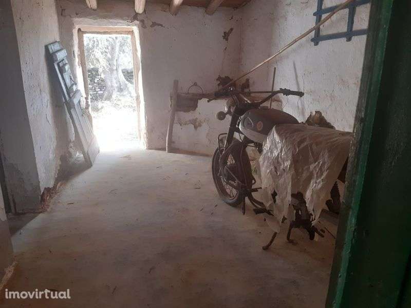 Casa de aldeia para remodelar - Grande imagem: 5/12