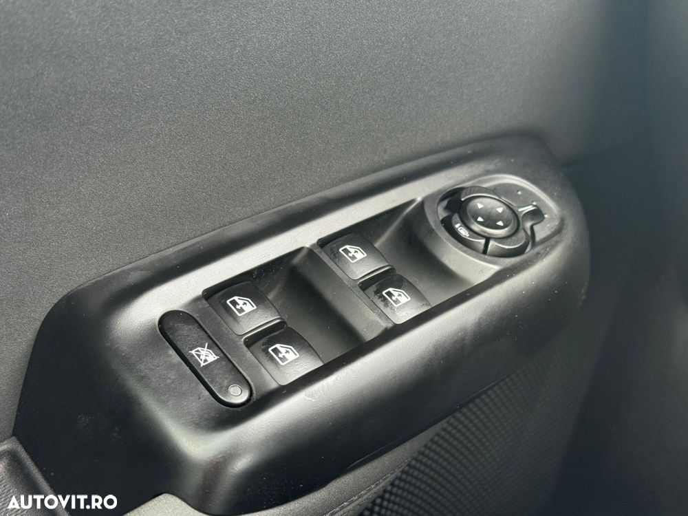 Alfa Romeo Tonale 1.5 FWD AT MHEV TI - 28