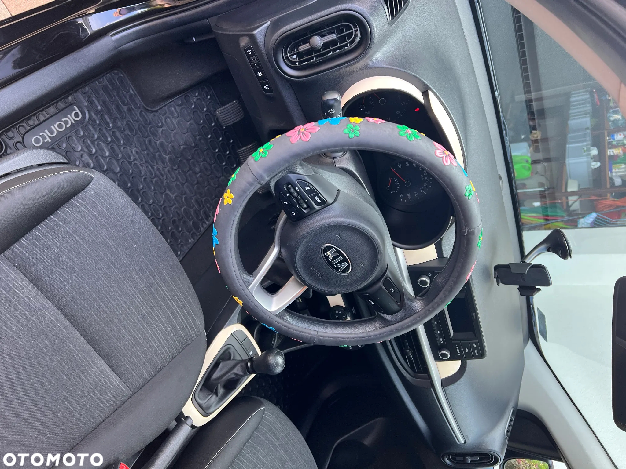 Kia Picanto 1.0 M - 11