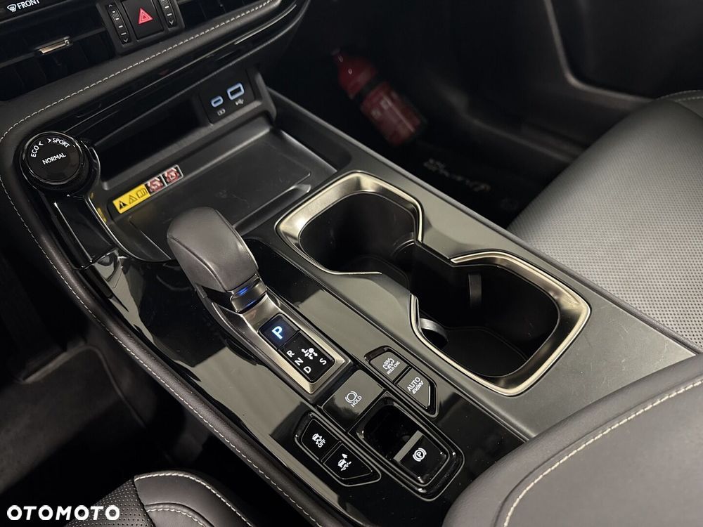 Lexus NX - 25