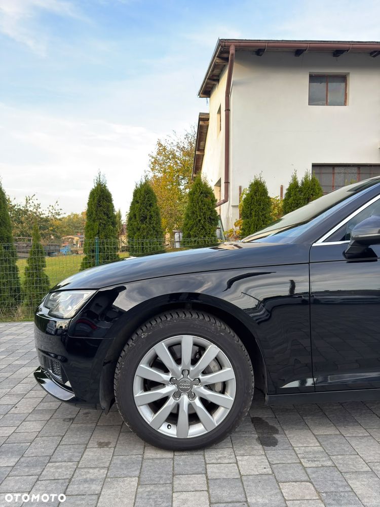 Audi A4 Avant - 15