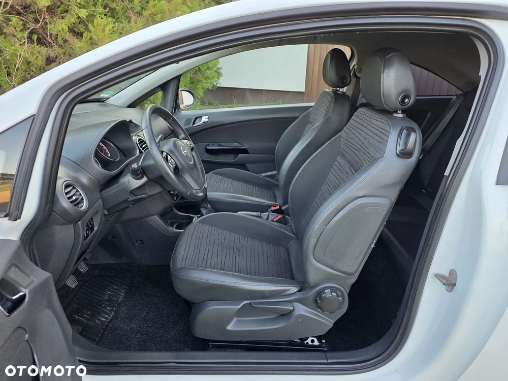 Opel Corsa 1.4 16V Edition - 8