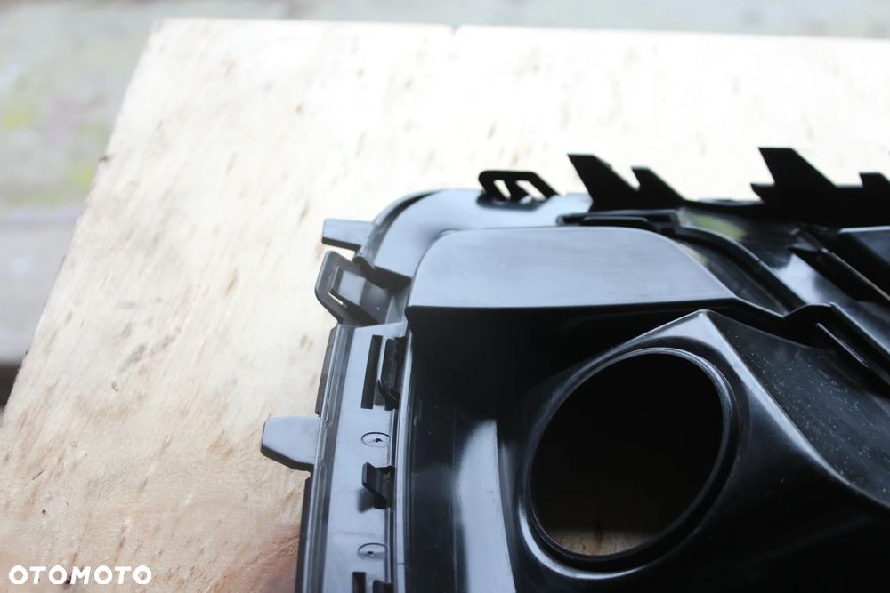 KRATKA ZDERZAKA LEWA AUDI Q5 80A LIFT S LINE 80A807679AG 2023 - 8