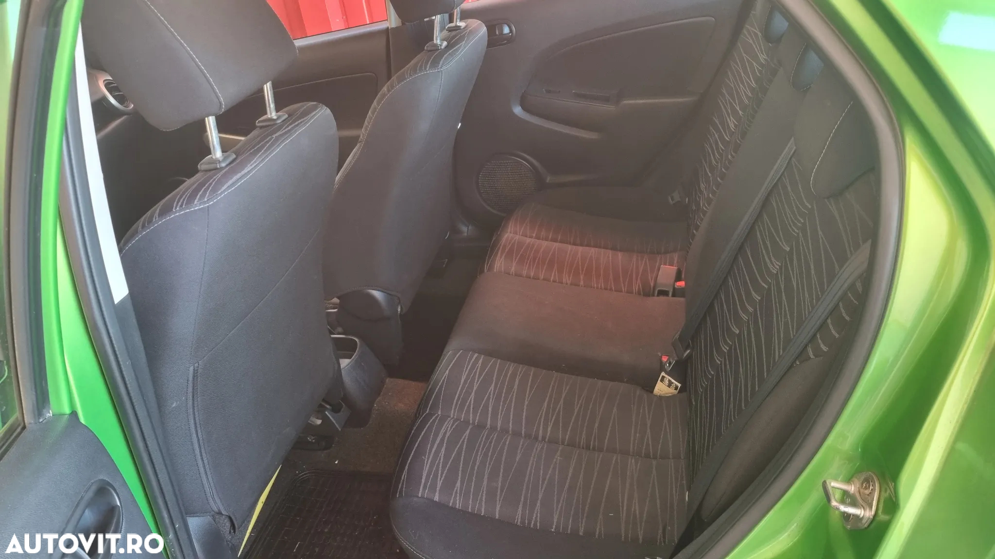 Mazda 2 1.3i TE Pro - 7